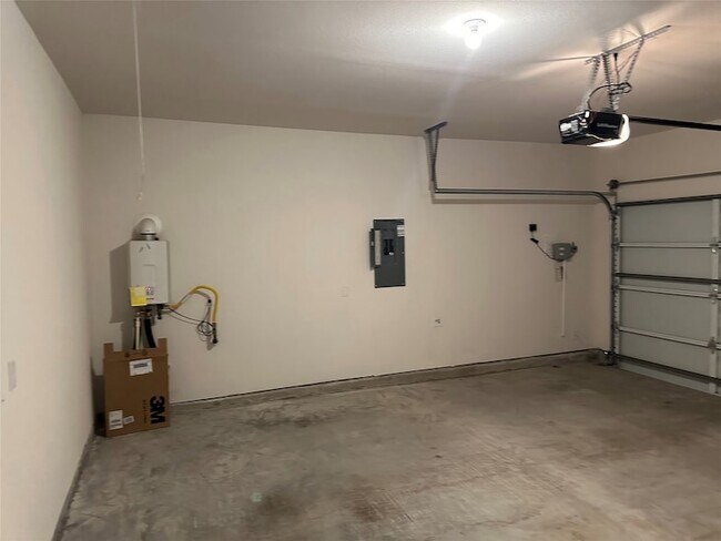 Building Photo - 5301 Austen Ave