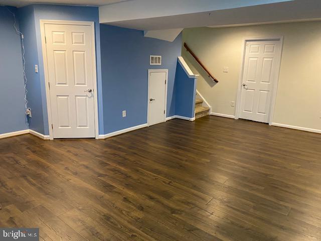 Building Photo - 145 Sandpiper Ct