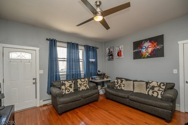 Building Photo - 82 Pacific Ave