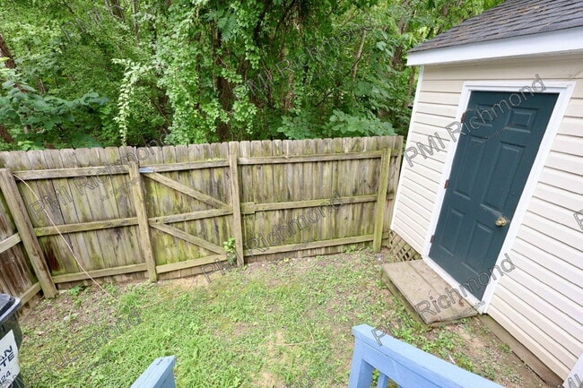 Building Photo - 8607 Millstream Dr