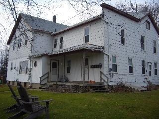 Primary Photo - 215 Church St