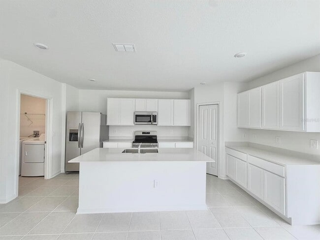 Building Photo - 3614 Hardman Dr