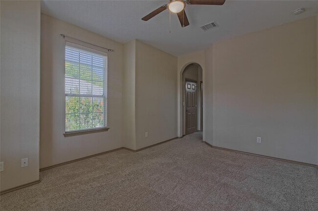 Building Photo - 2903 Whisper Oaks Ln