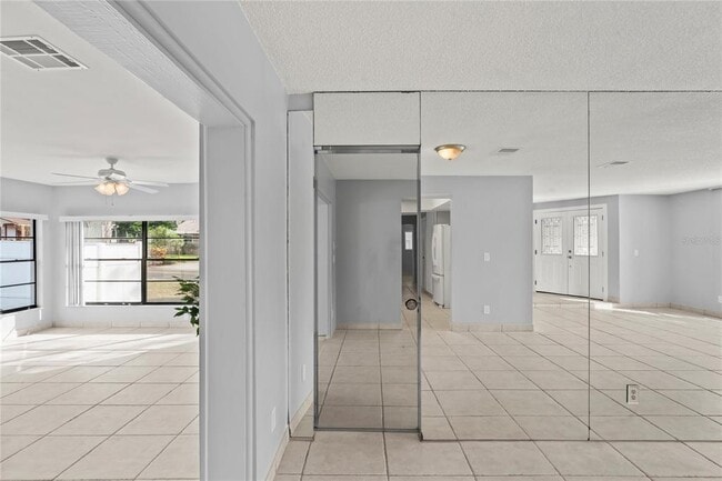 Building Photo - 2502 Indigo Dr
