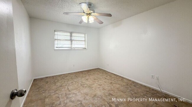 Building Photo - 7306 Avenue W