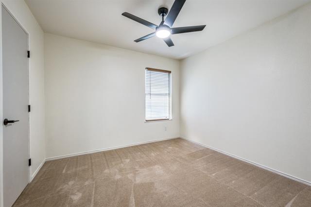 Building Photo - 1133 Day Dream Dr