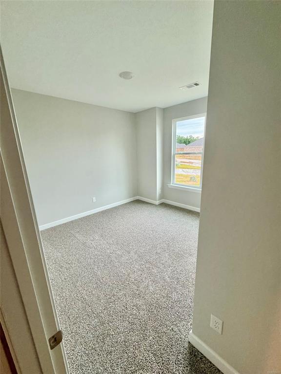 Building Photo - 5000 Tea Rose Dr