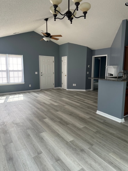 Building Photo - 3001 Satterfield Dr