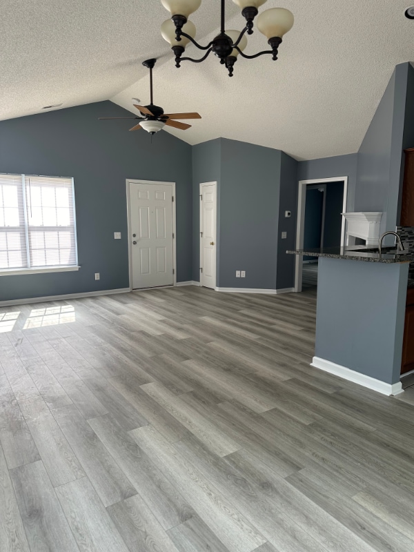 Building Photo - 3001 Satterfield Dr