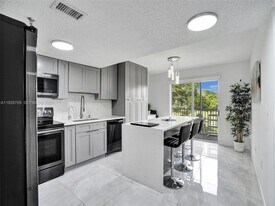 Building Photo - 9470 Tangerine Pl