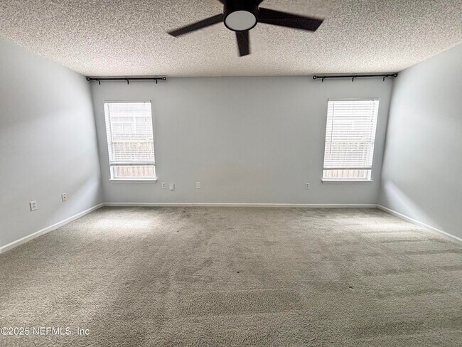 Building Photo - 1613 Teaberry Dr