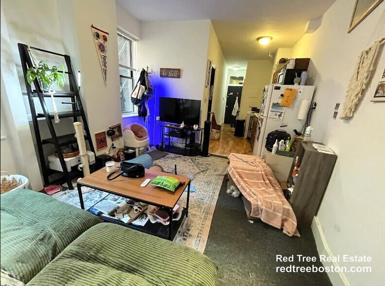 Building Photo - 44A Joy St. Unit 2
