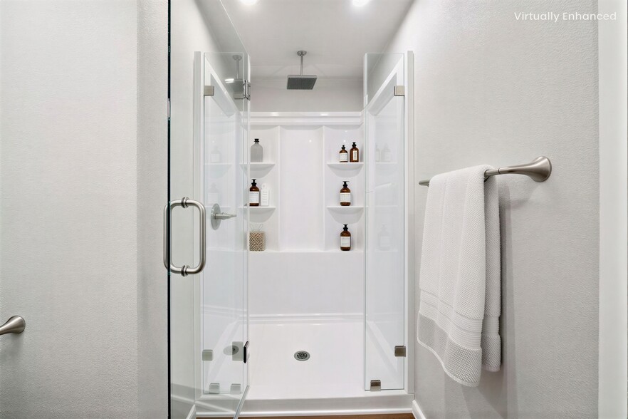 Building Photo - 1842 E Victoria Ave