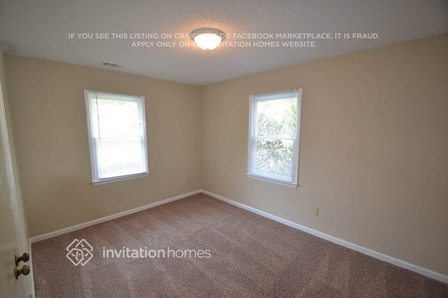 Building Photo - 3518 Oxford Hill Ct