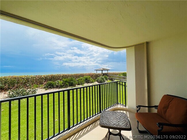 Building Photo - 10044 S Ocean Dr