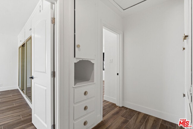 Building Photo - 5266 Veronica St