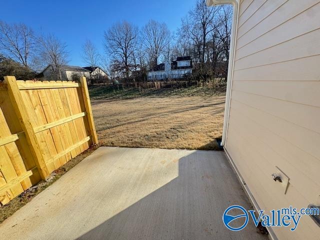 Building Photo - 126 Foster Wy Dr