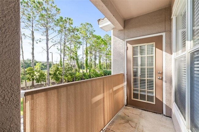 Building Photo - 18006 Villa Creek Dr