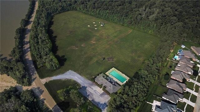 Building Photo - 305 Brown Thrasher Loop S