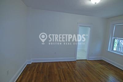 Building Photo - 1 bedroom in Cambridge MA 02138