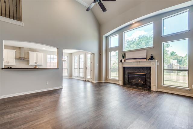 Building Photo - 10845 Silver Dollar Dr