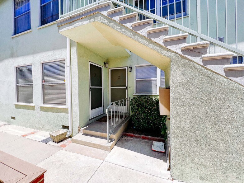 Building Photo - 17905 Crenshaw Blvd