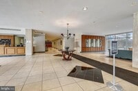 Building Photo - 10401 Grosvenor Pl