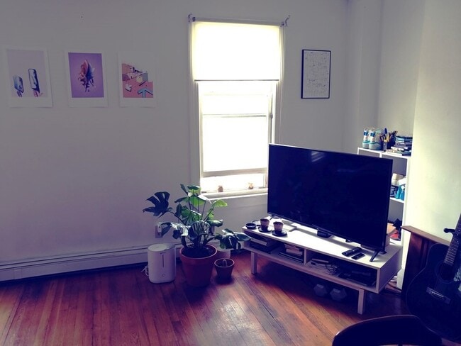 Building Photo - 23 Dartmouth St