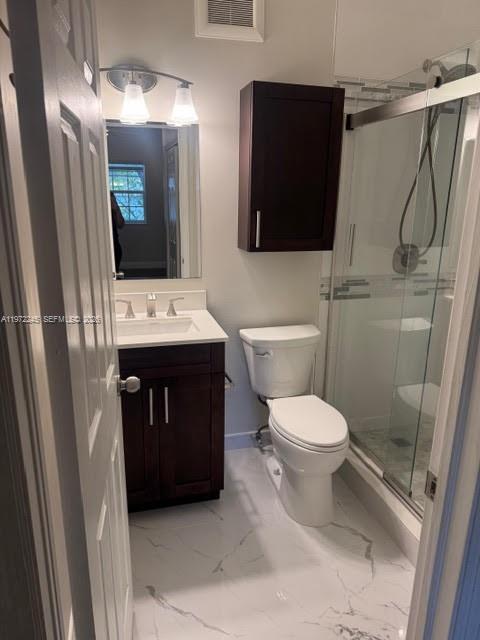 Building Photo - 5650 NW 115th Ct