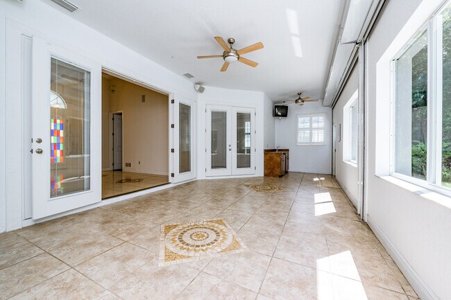 Building Photo - 4 Archangel Cir