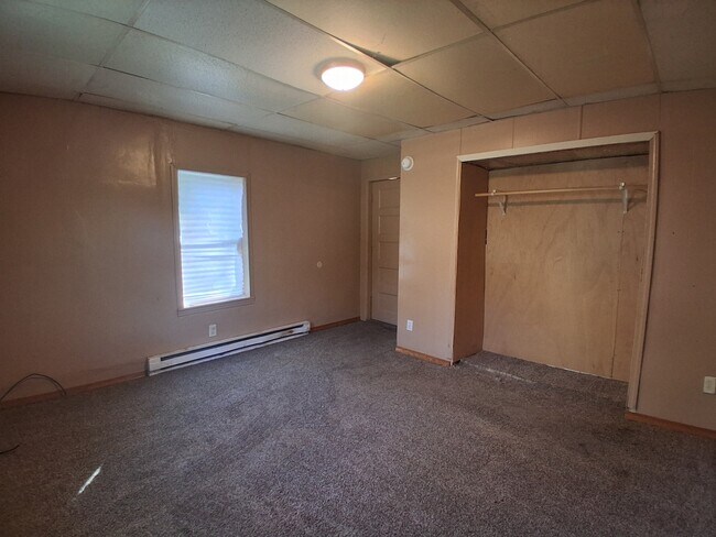 Building Photo - 922 Martin-