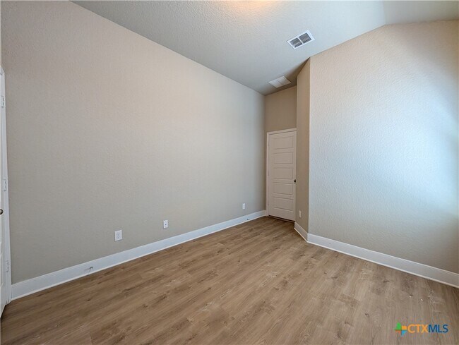 Building Photo - 1205 Old FM 306