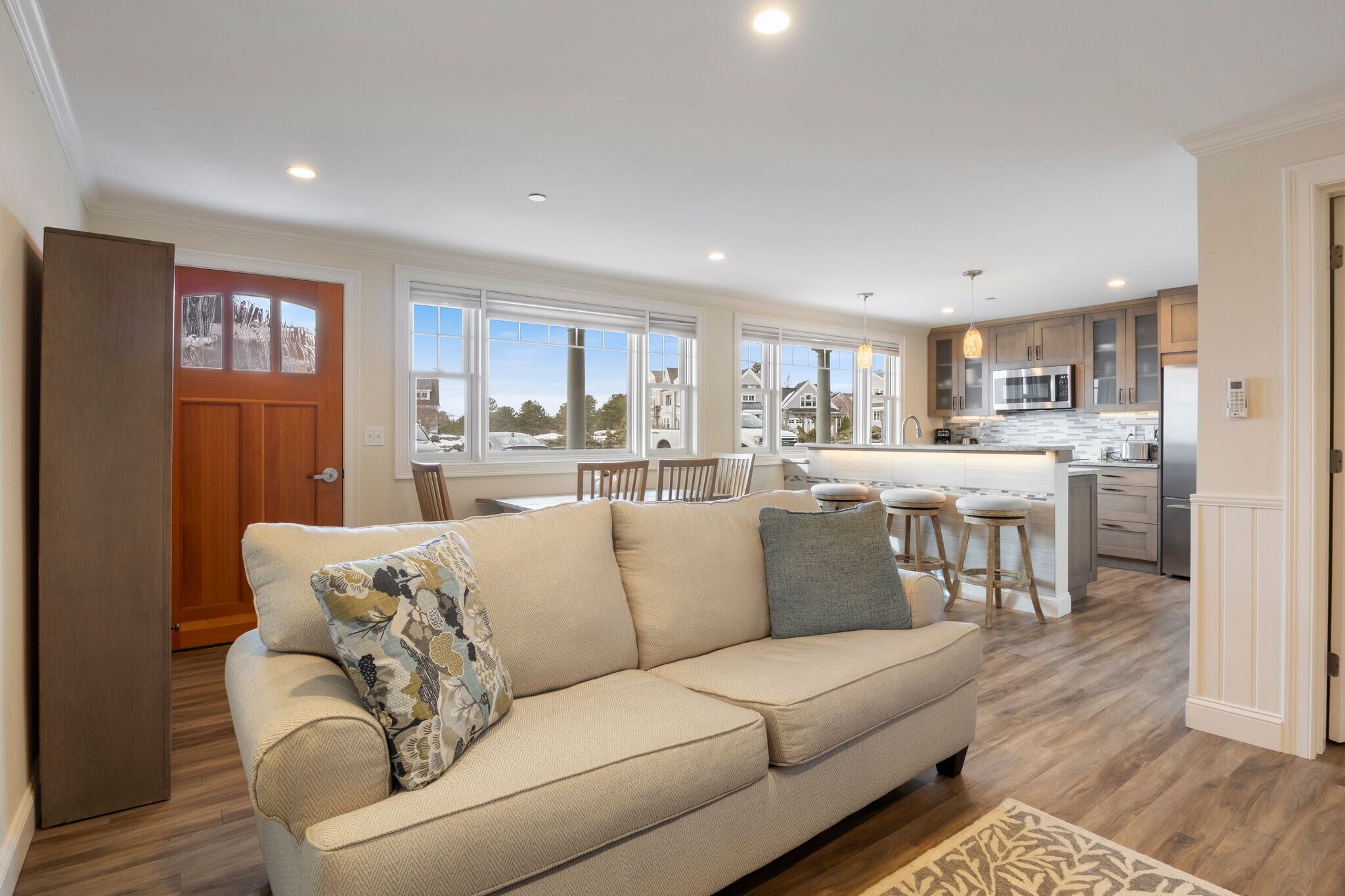 Building Photo - 3 King St