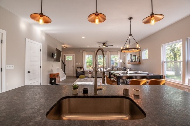 Building Photo - Nicely Appointed, 2019-Built Home Convenie...