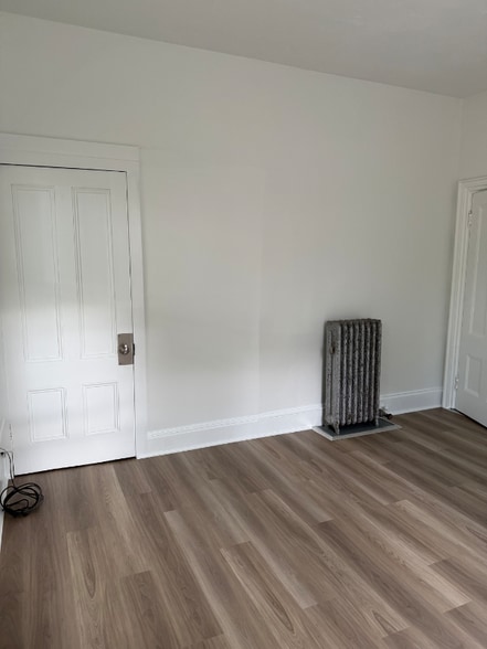 Building Photo - 1336 County Rd