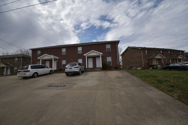 Building Photo - 362 Peabody Dr
