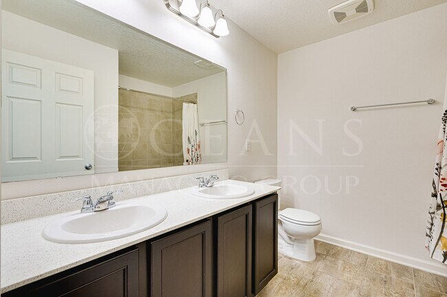 Building Photo - 3/2 Split Plan Home in Cypress Place
