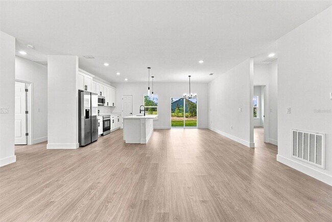 Building Photo - 143 Gondolier Pl