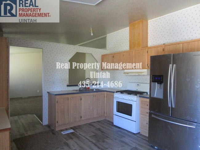 Building Photo - 3 bedroom 2 Bath Home