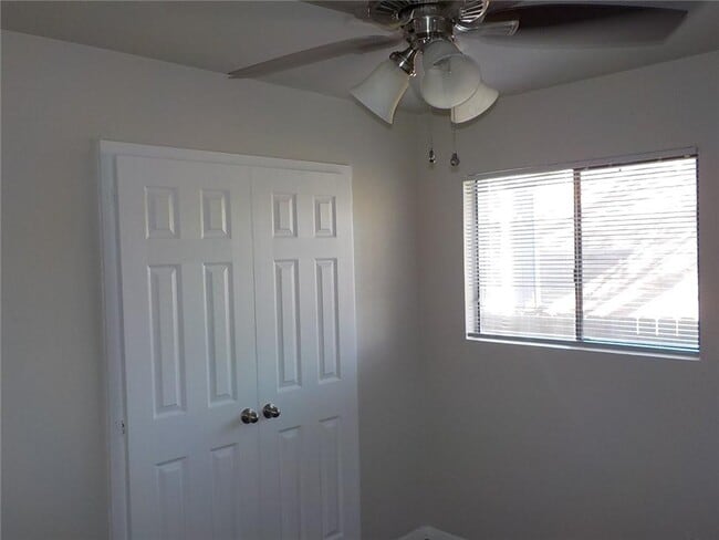 Building Photo - 2708 Parker Ln