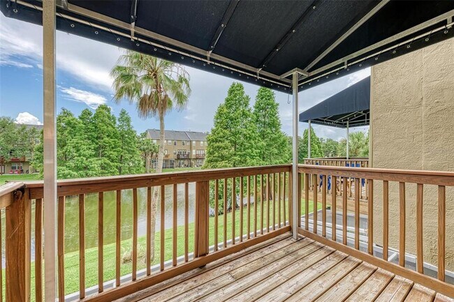 Building Photo - 2926 Bayshore Pointe Dr