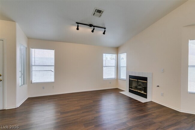 Building Photo - 8216 Ogee Dr