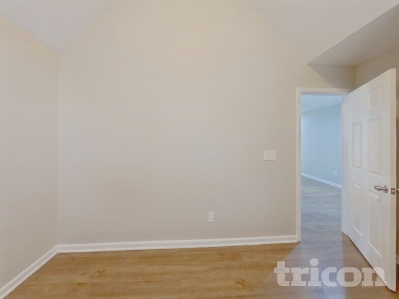 Building Photo - 1911 Kingstree Dr