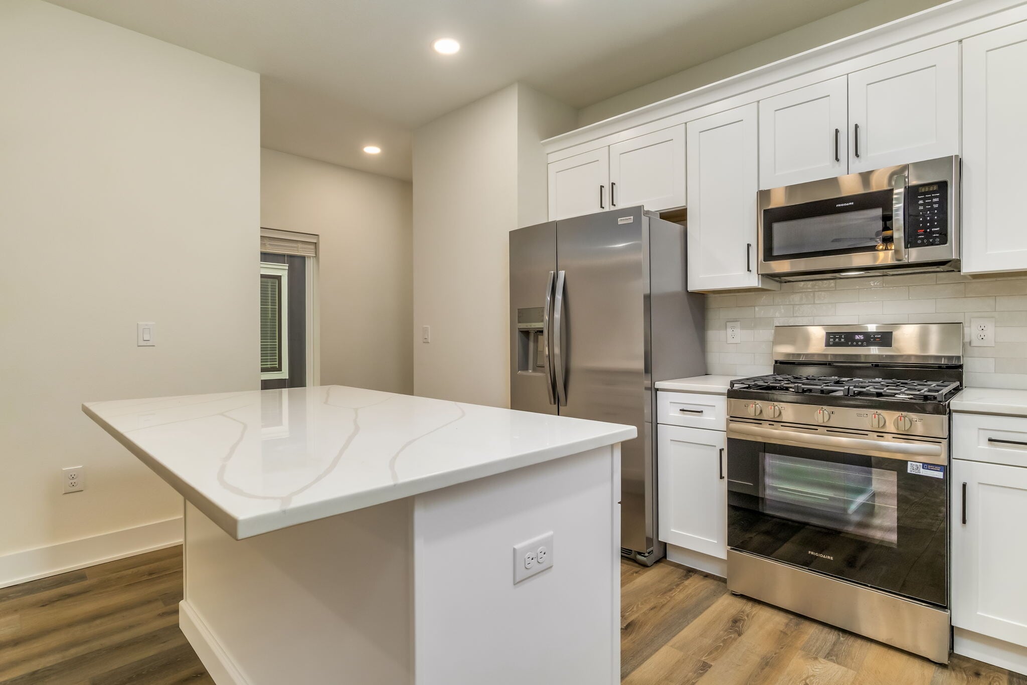 Building Photo - 520 N De Villiers St