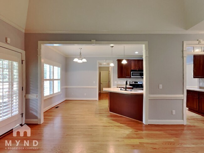 Building Photo - 50 Alvis Ct