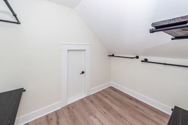 Building Photo - 3 Bedroom, 3 Bathroom Home in Union Heights - North Charleston