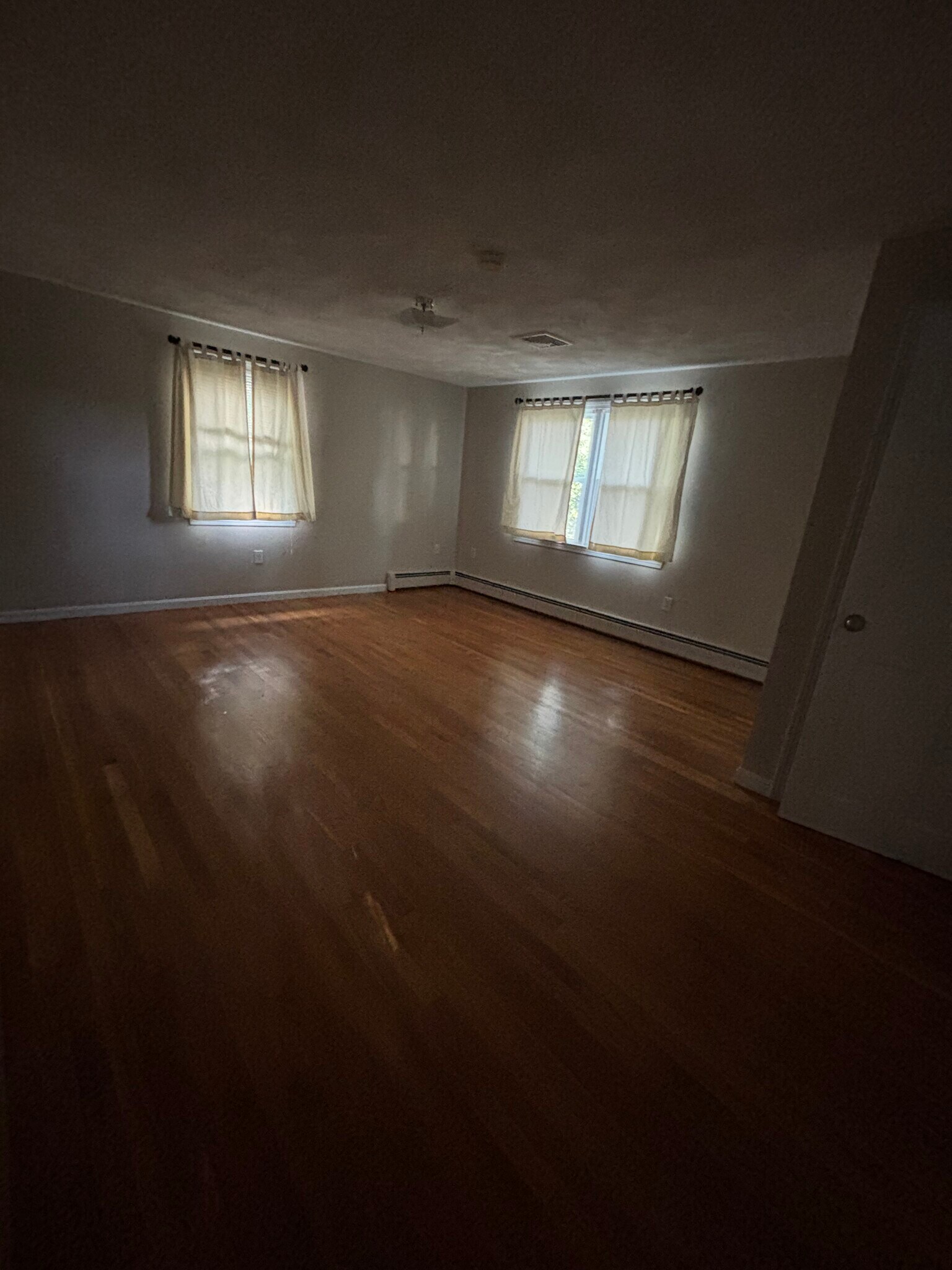 Building Photo - 5 Nichold St