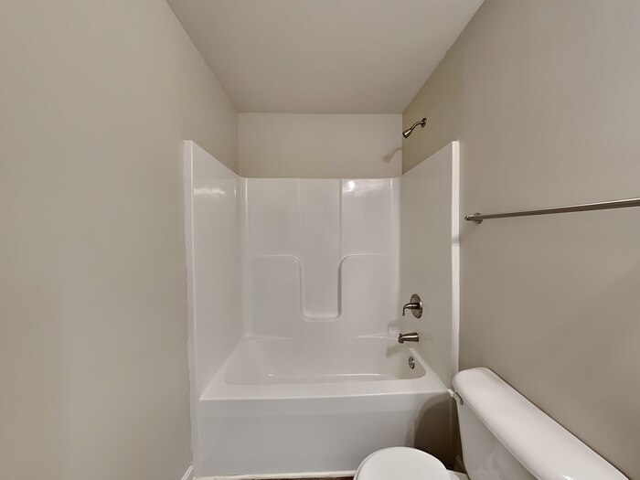 Building Photo - 6120 Avery St SW