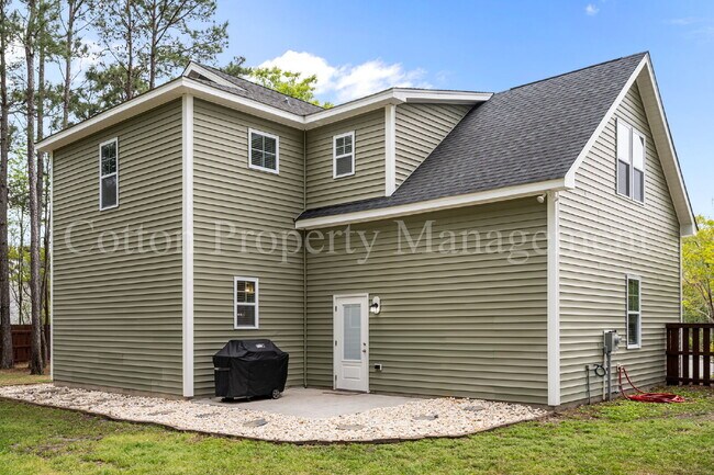 Building Photo - 807 Dan Owen Dr