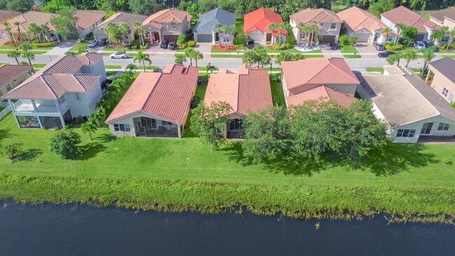 Building Photo - 1863 SW Jamesport Dr